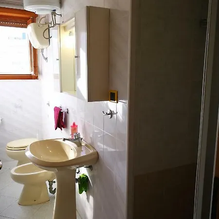 Mira Apartment *